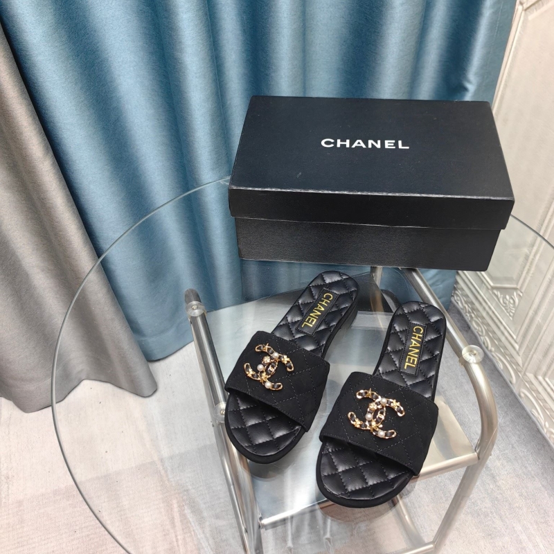 Ch*el slippers
